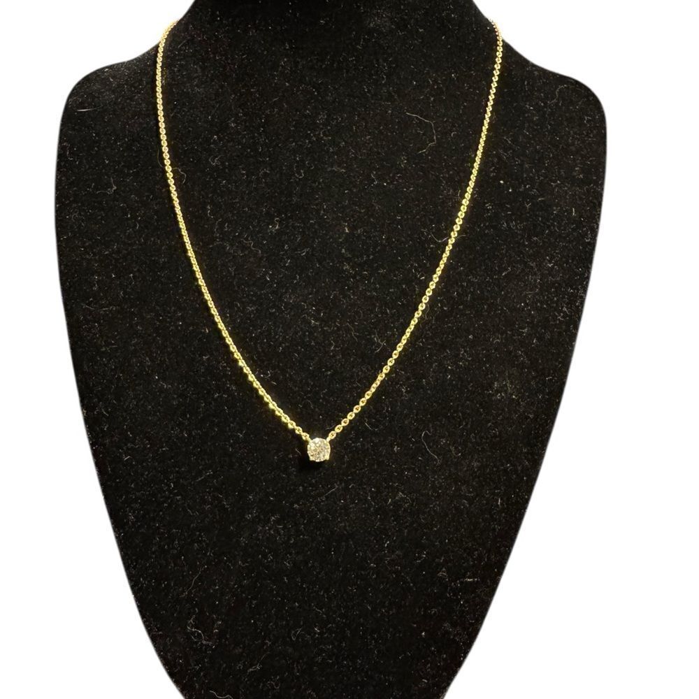 Elegant Sterling Silver gold plated 16 inch Necklace with Solitaire Pendant